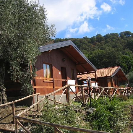 Agriturismo San Cataldo Motta Camastra Kültér fotó