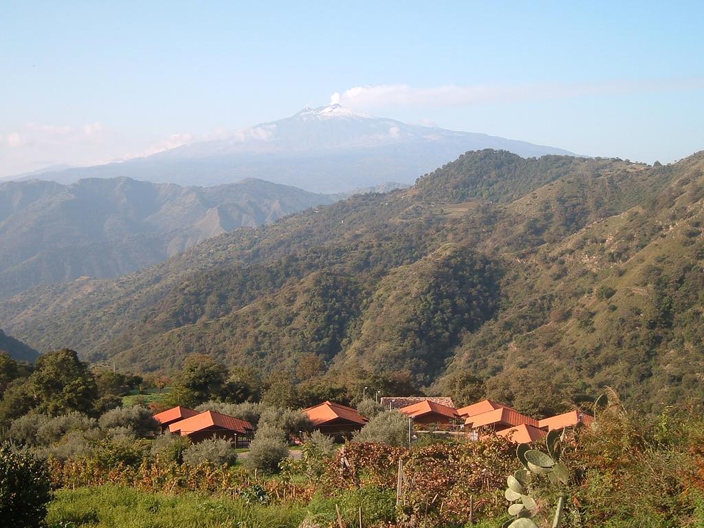Agriturismo San Cataldo Motta Camastra Kültér fotó